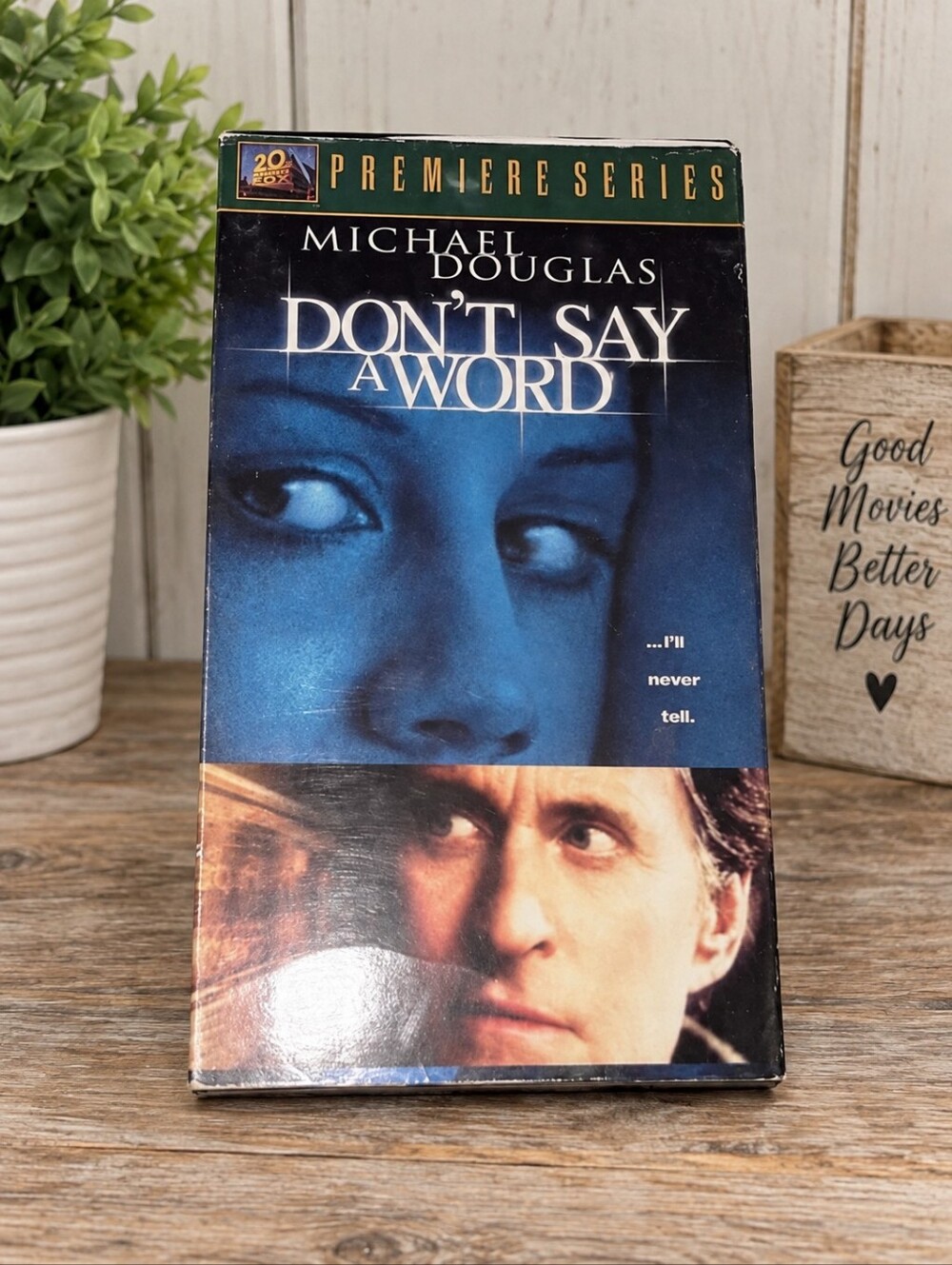 🎬 Don't Say a Word (2001) VHS Tape – Thriller/Crime Mystery